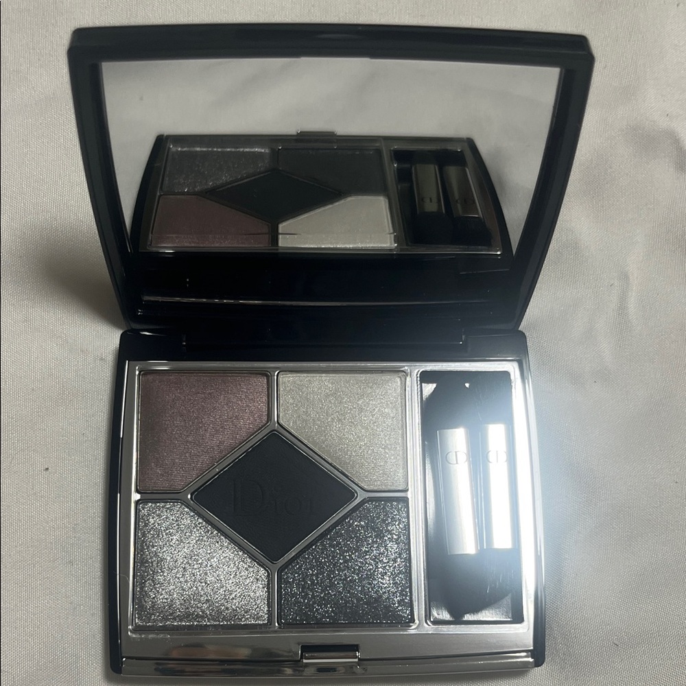 BRAND NEW-  Eyeshadow Palette - Silver, Black, and Purple Hues